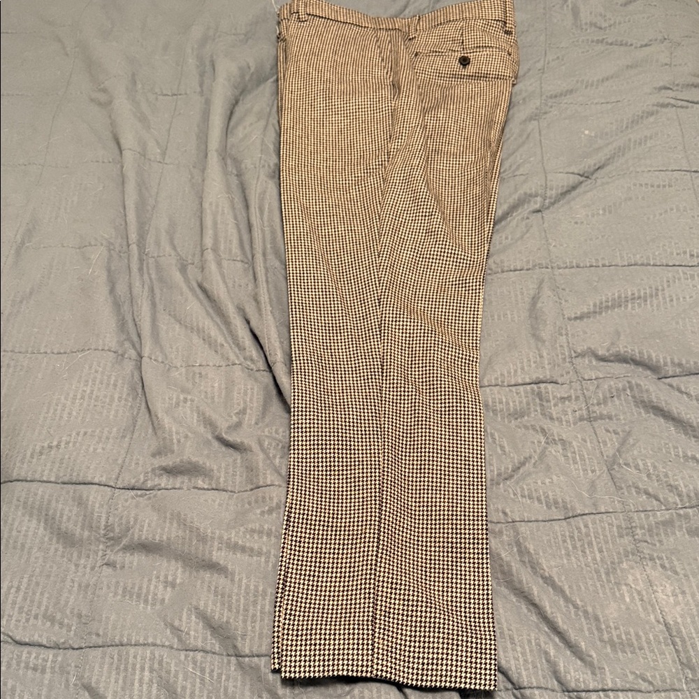 Banana Republic Men's Checkered Dress Pants